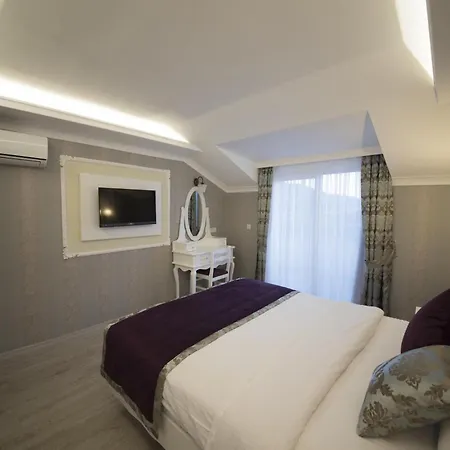 耶尼切里城市酒店