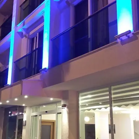 耶尼切里城市酒店 3* 费特希耶