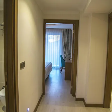 Hotel Yeniceri 3*